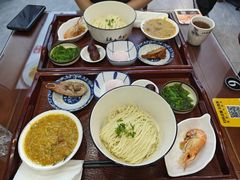 -百年老字号·观振兴蟹黄面·三虾面·苏式面(观前街富仁坊巷店)