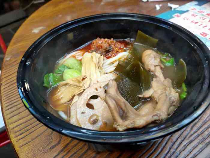 卤小仙·热卤粉面(宽厚里店)-"这个口味的话真的是非常的不错呢,然后