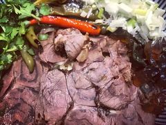 烧椒牛肉面-面乙新派手擀面(大悦城店)