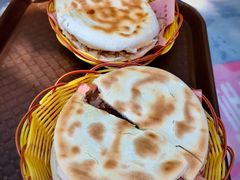 肉夹馍-老陈婆手工面庄