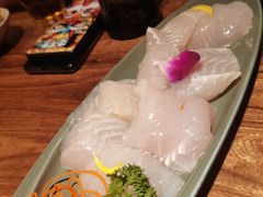 -老牌坊云南鱼豆花火锅(哈西万达店)