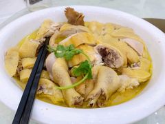 -东豪园林海鲜酒家(南港路辅路店)