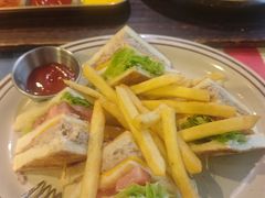 -遇见西木美式餐厅(体育路店)