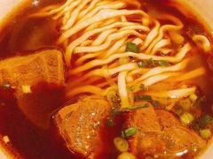 红烧牛肉面-中国厨房/台湾牛肉面