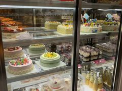 面包甜点陈列柜-味多美(江桥万达店)