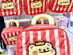 -百联奥特莱斯广场(南京店)