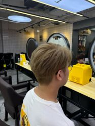 -藤野造型烫发染发