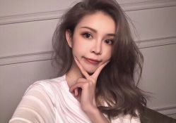 -AYO SALON