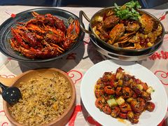 -肥肥虾庄·金牌油焖大虾(汉街SKP店)