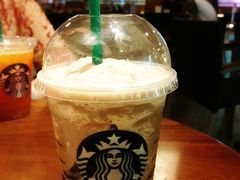 吉利伯爵焙茶星冰乐-星巴克臻选(重庆大融城店)