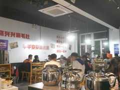 自助取餐区-有拈头·成都市井火锅(太谷区店)