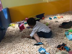 -KIDults童伴儿亲子餐厅(达美中心广场店)