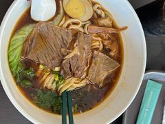-康师傅私房牛肉面(申虹店)