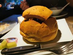 -穹六人间 people 6(岳阳路店)