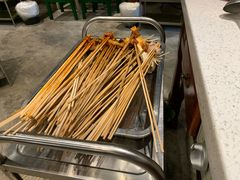-钢管厂五区小郡肝串串香(蜀都万达店)