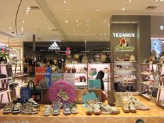 -百盛(万象城店)