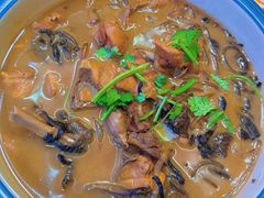 -闯关东东北农家菜(崂山石老人店)