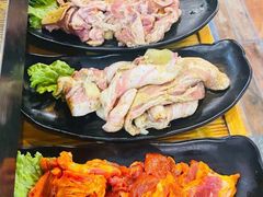-胡悦里韩式烤肉(芝罘万达广场店)