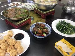 -刘涛酒店(江滩公园店)