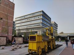 -湖北工业大学-图书馆