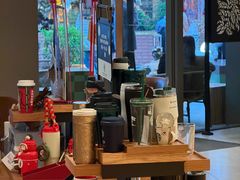 -星巴克(南宁华润幸福里店)