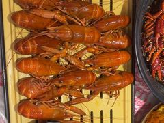-肥肥虾庄·金牌油焖大虾(汉口城市广场店)