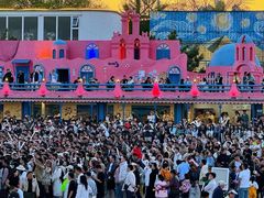 -北戴河碧螺塔海上酒吧公园