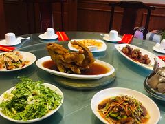 -春江饭店(共青团路总店)