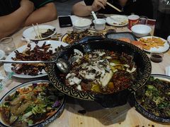 -金三可市井水煮鱼(金碧园店)