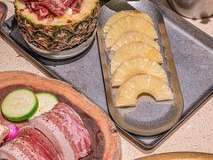 -蚂蚁洞·烤肉大营地(上海静安大悦城店)