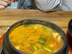 -百年石锅饭·朝鲜族传统民餐