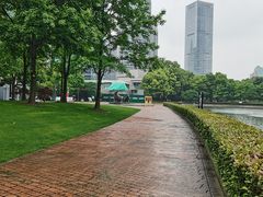 -陆家嘴中心绿地