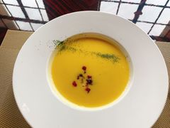 -YUE·6·西式融合餐厅(外滩六号店)
