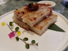 -景月阁空中食府(希尔顿酒店)
