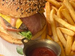 -1886德国汽车餐厅(外滩中央店)