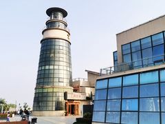 -黄金湖岸
