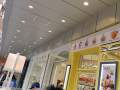-85度C(生甜甜圈研究工坊·上海松江人民北路店)