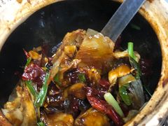 宫保鱼头-长城砂煲田鸡粥
