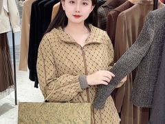 -王府井百货熙地港店