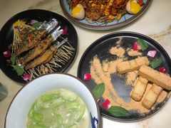 -佬麻雀·新湘菜(珠海金发购物中心店)