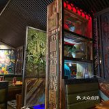 今天来，感觉人少的多了