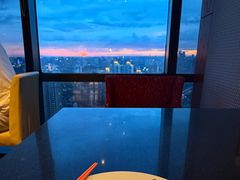 -上海龙之梦万丽酒店
