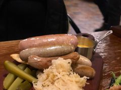 -麦落精酿啤酒餐吧(先农大院店)