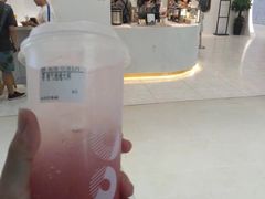 -CoCo都可(湖滨银泰店B区店)