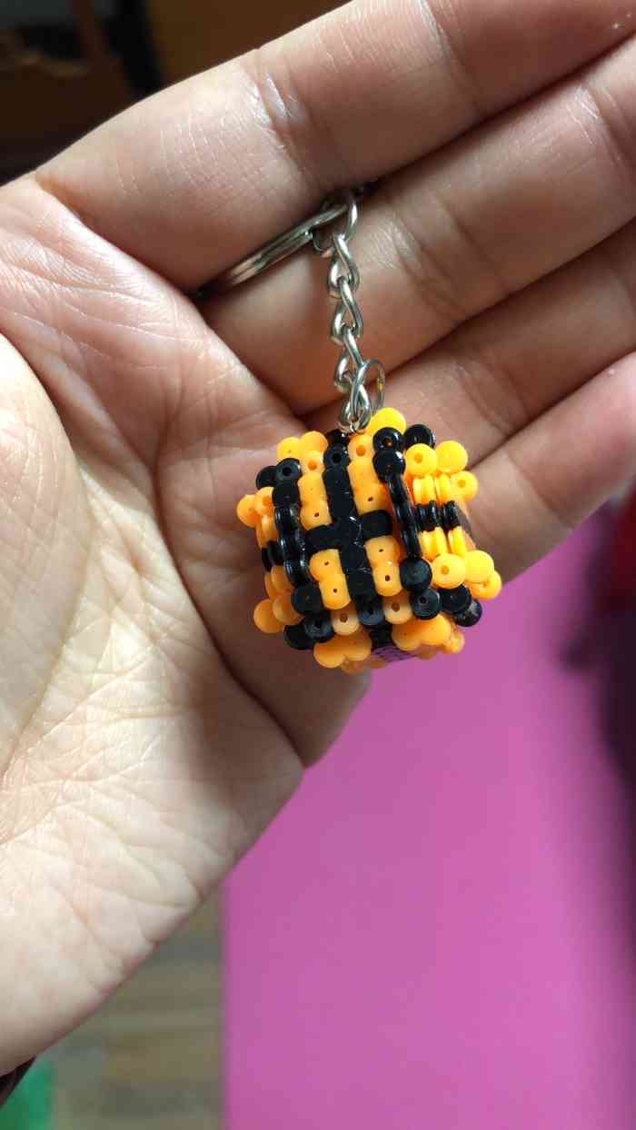 二刷石家庄啦,再次来到了海悦天地负一的淘小泥手工店铺做了个拼豆豆