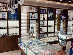 -明月眼镜(三坝店)