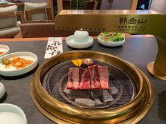 -韩白山·朝鲜族烤牛肉·酱蟹(长宁龙之梦店)