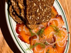 烟熏三文鱼-La Strada(安福路店)