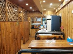 大堂-老东镇啤酒屋海鲜加工·蒸汽海鲜·海鲜烧烤(台东店)