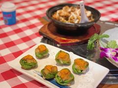 蟹黄墨鱼饼-龙桥私厨·姜花菊花过桥鱼·顺德菜(容桂店)